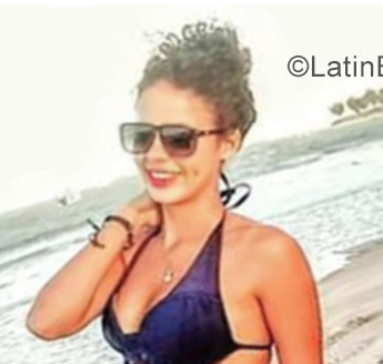 Date this sensual Brazil girl Cinthya from Natal BR9786