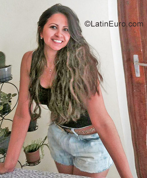 Date this delightful Brazil girl Zoraya from Novo Hamburgo BR9843
