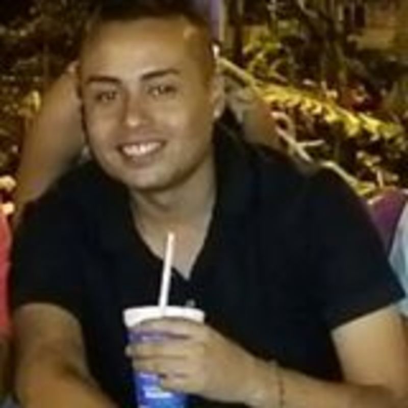Date this nice looking Colombia man Diego cano from Medellin CO19943