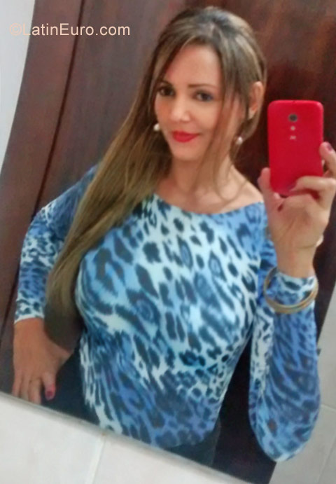 Date this delightful Brazil girl Josiane from Sao Sebastiao BR9862