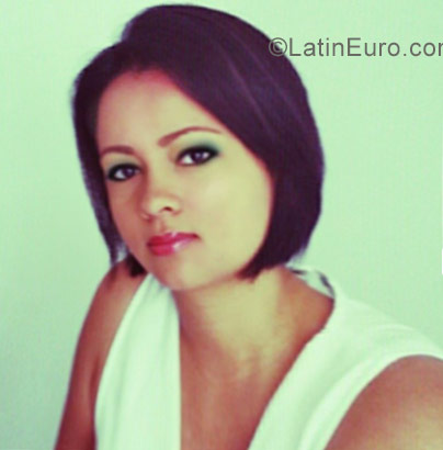 Date this voluptuous Colombia man Monica from Pereira CO20041