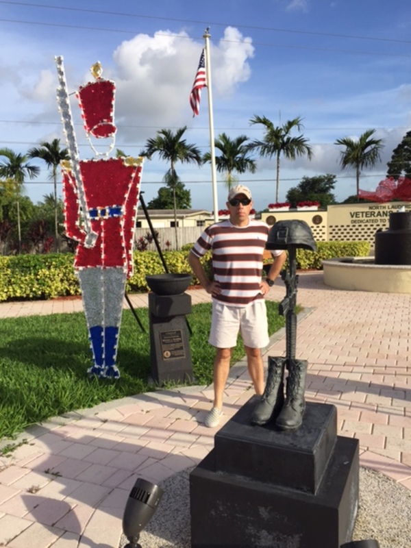 Date this sensual United States man Eduardo velosa from Fort Loderdale US17821