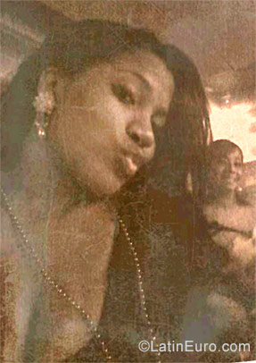 Date this charming Dominican Republic girl Penelope from La Romana DO27376