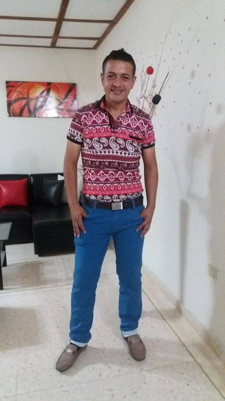 Date this good-looking Colombia man Allen farid from Barranquilla CO20710
