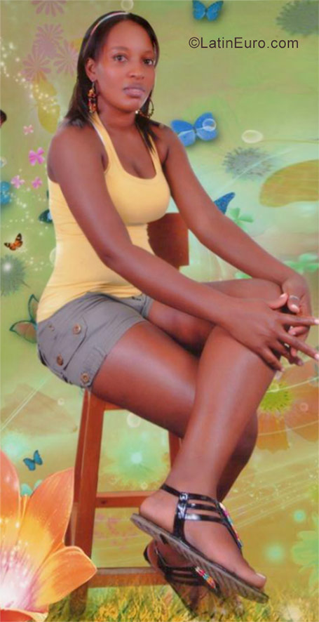 Date this funny Colombia girl Liliana from Cali CO20730