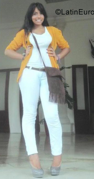 Date this georgeous Dominican Republic girl Emi from Puerto Plata DO28059