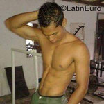 voluptuous Colombia man Adi viloria from Bogota CO21009