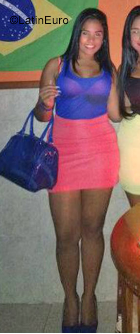 Date this exotic Dominican Republic girl Joelmelis from Santo Domingo DO28192