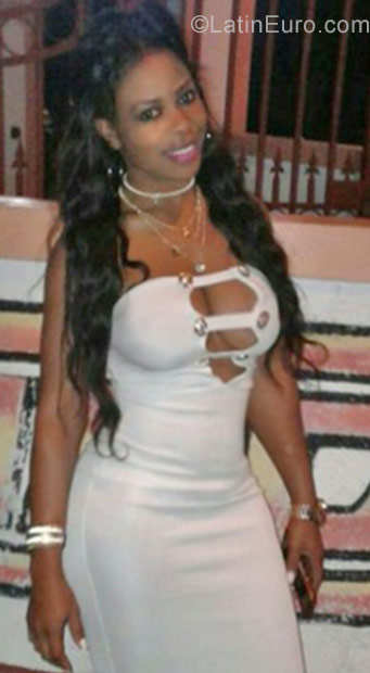 Date this hot Jamaica girl Shanie from Montego Bay JM2424