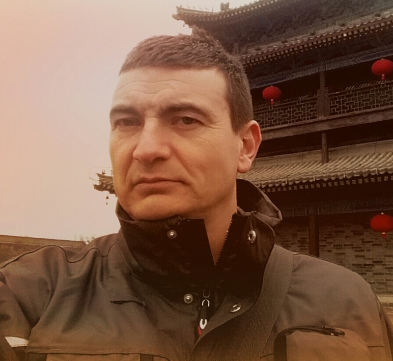 Date this voluptuous Spain man Jordi from Barcelona ES361