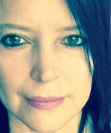 Date this tall United States girl Phendi from avon US18093