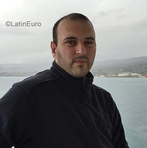 Date this sensual Brazil man Erkan from Salvador BR10030