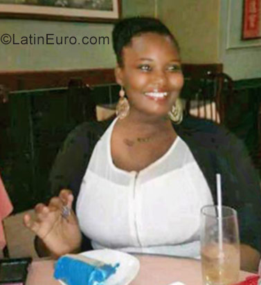 Date this fun Jamaica girl Brooke from Kingston JM2443
