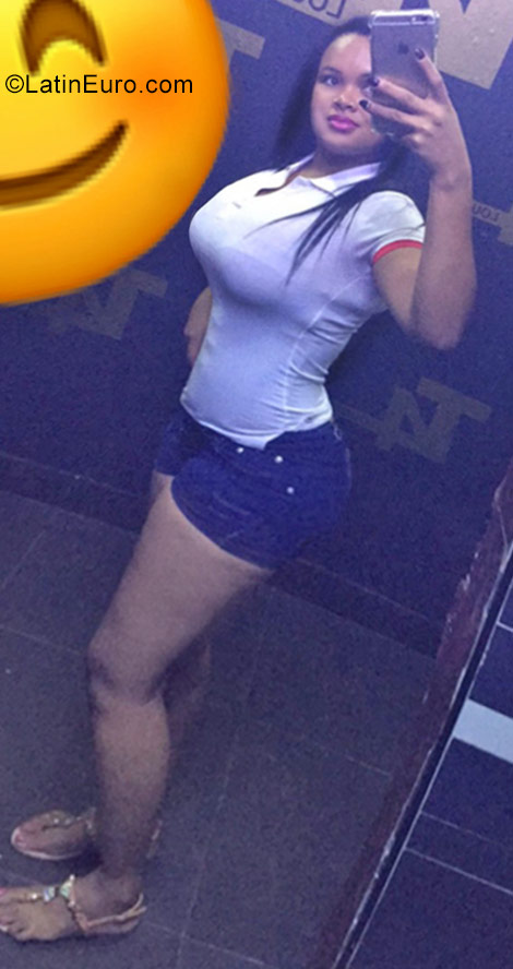 Date this fun Dominican Republic girl Maribel from Santo Domingo DO28873