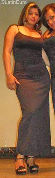 Date this delightful Colombia girl Negra from Popayan CO21599