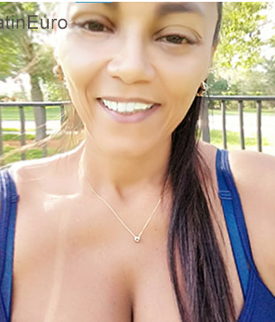 Date this sultry Brazil girl Vera from Sao Paulo BR10060