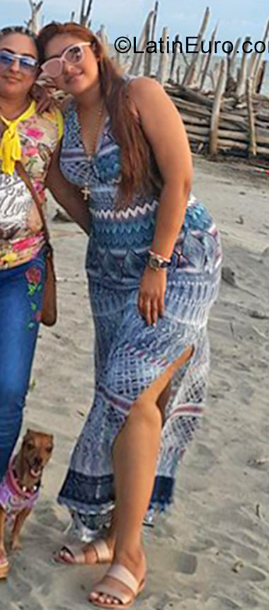 Date this lovely Colombia girl Cielo from Medellin CO21667