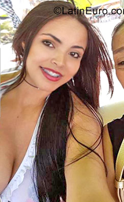 Date this tall Colombia girl Liliana from Medellin CO21712