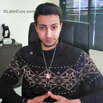 stunning United States man  from Los Angeles US18242