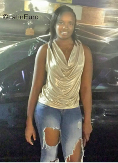 Date this georgeous United States girl Kayane from Decatur US18278