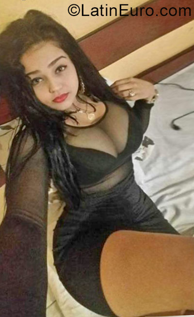 Date this cute Dominican Republic girl Maria1000 from Santo Domingo DO29593