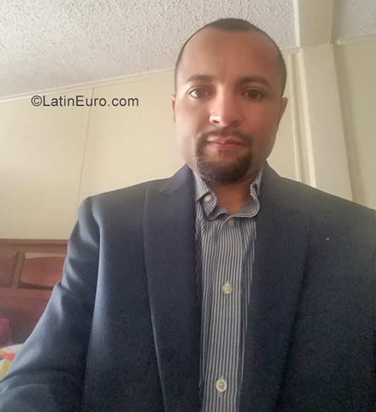 Date this gorgeous United States man Filander77 from Oklahoma City US18383