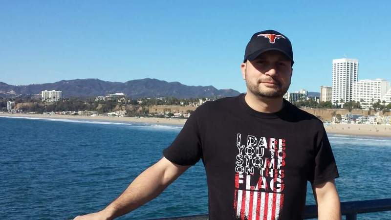 Date this lovely United States man Straightblast51 from New York US18443