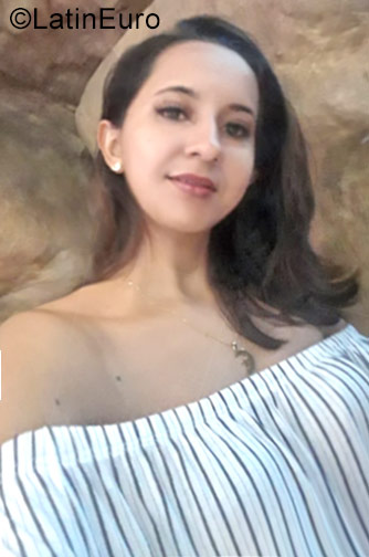 Date this sensual Colombia girl Diana from Bogota CO22057