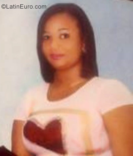 Date this voluptuous Dominican Republic girl Bianca from Mao Varverde DO29804