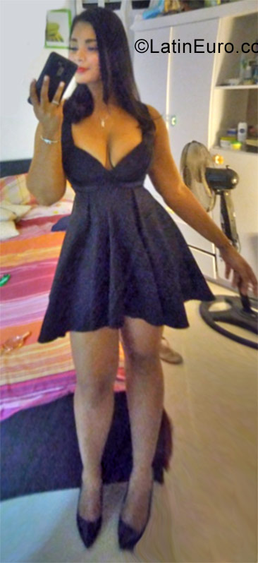 Date this athletic Dominican Republic girl Mariela from Santo Domingo DO29810