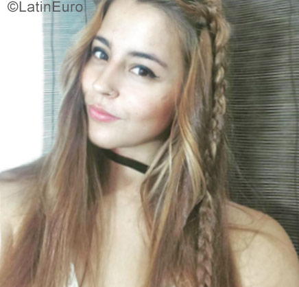 Date this young Colombia girl Valentina from Medellin CO22104