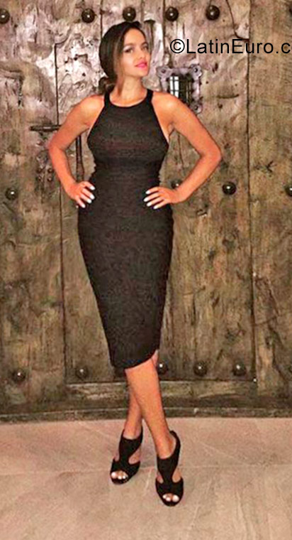 Date this happy Colombia girl Aleja from Medellin CO22182