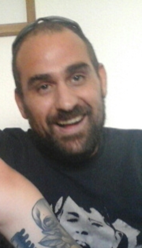 Date this tall Spain man Ars from Cornell ES390