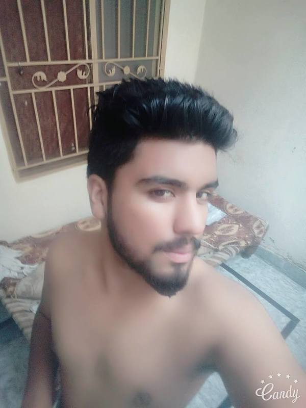 Date this foxy India man Wari5 from Rwp IN342