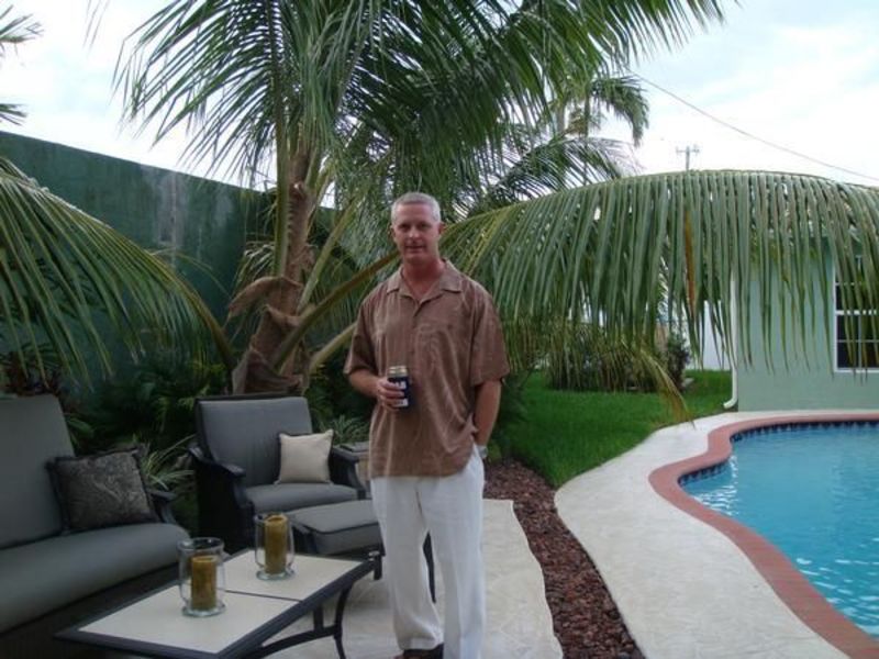 Date this attractive United States man Newman from Newark US18598