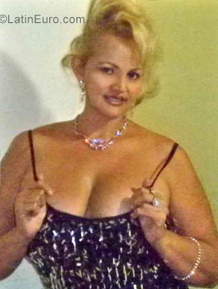 Date this foxy Venezuela girl Anye hernandez from Barquisimeto VE866