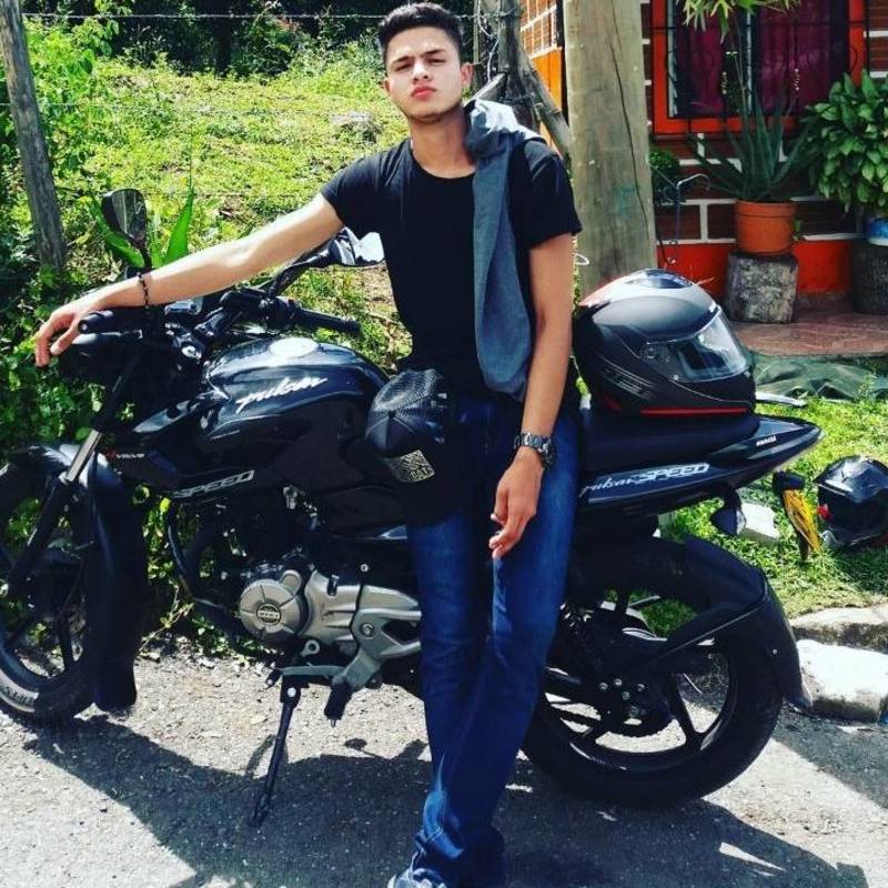 Date this passionate Colombia man Danielstiven from Medellin CO22224