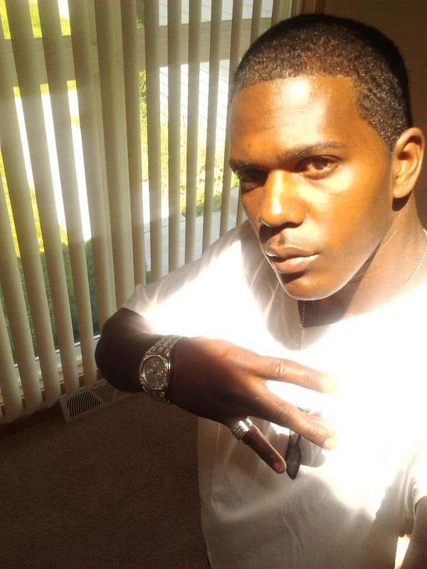 Date this delightful United States man Turall from Grand Rapids US18626