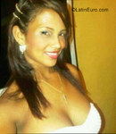 happy Venezuela girl Ana from Anaco VE915