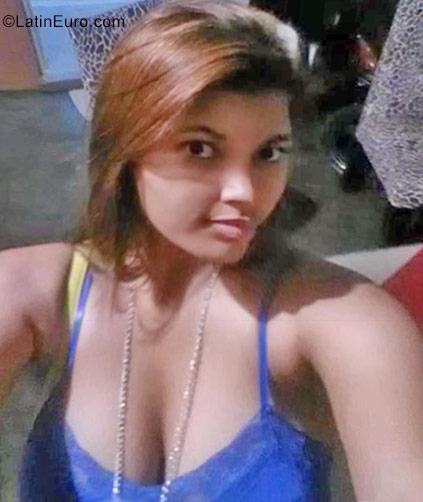 Date this fun Dominican Republic girl Rosa Perez from Santo Domingo DO30256