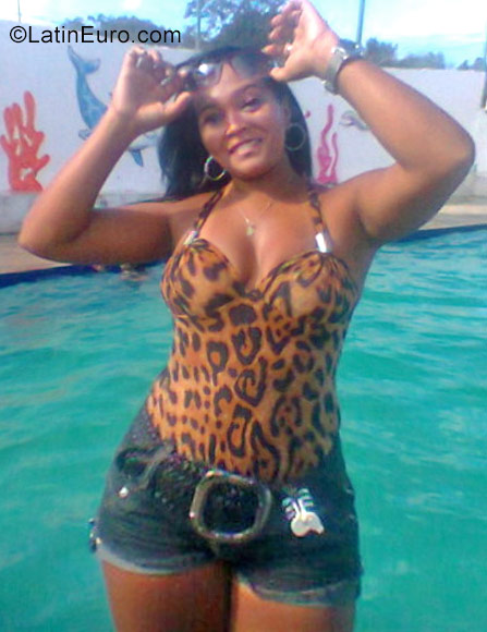 Date this foxy Brazil girl Rosangela from Recife BR10266