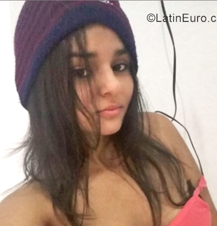 Date this young Brazil girl Maria from Fortaleza BR10290