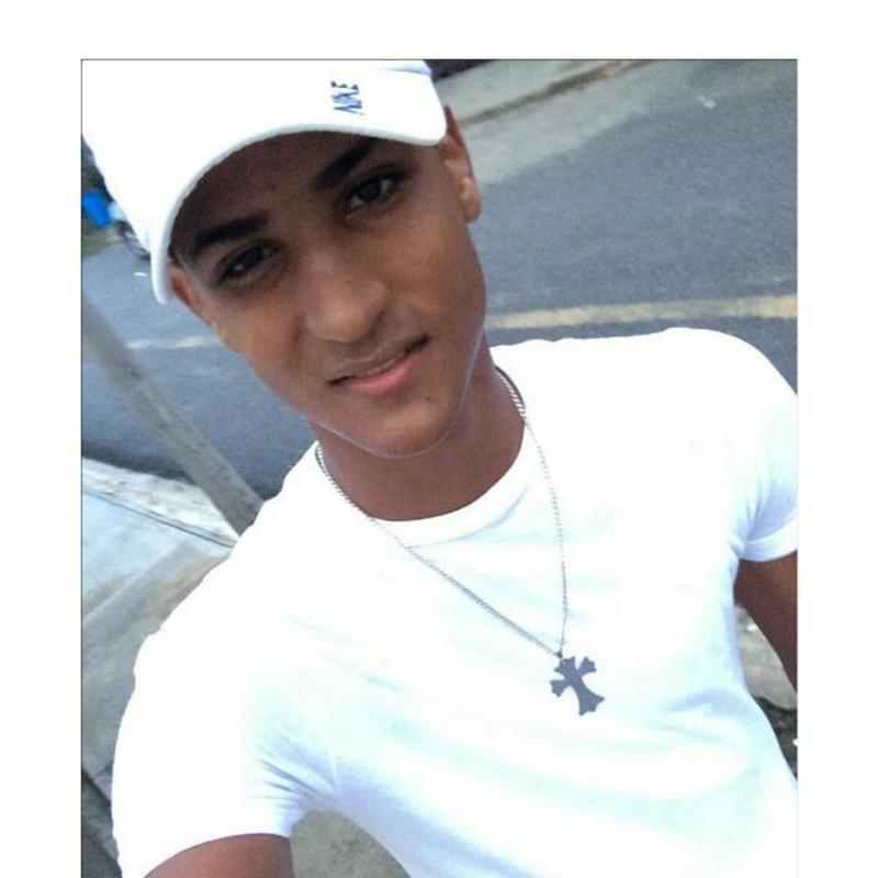 Date this cute Dominican Republic man Brahian from Santiago De Lo Caballero DO30602