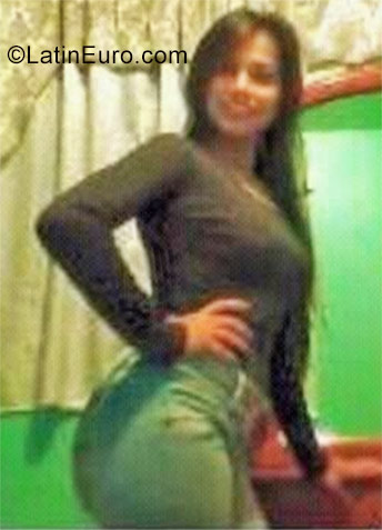 Date this nice looking Venezuela girl Ruddy from Maturin VE1053