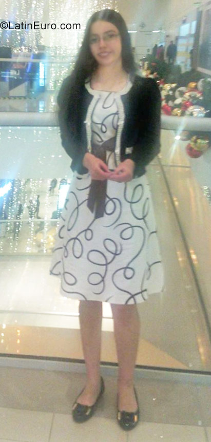 Date this passionate Colombia girl Angela from Bogota CO22688