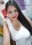good-looking Colombia girl Lidia from Bogota CO22699