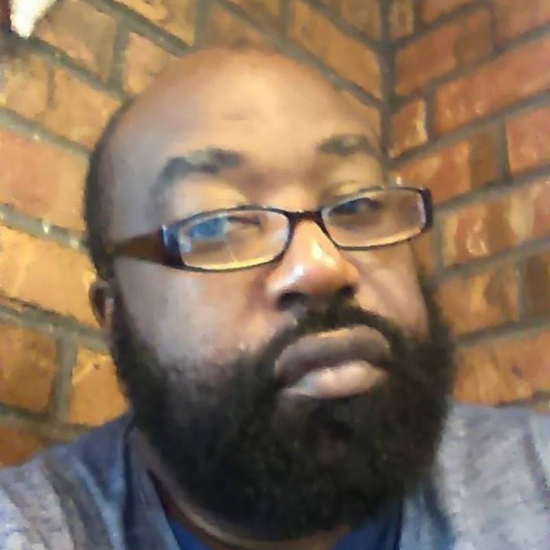 Date this nice looking United States man Quentin from Columbia US18856