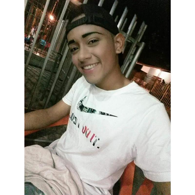 Date this beautiful Colombia man Andres from Sincelejo Sucre CO22854