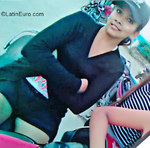 attractive Colombia girl Sandra from Neiva CO22876