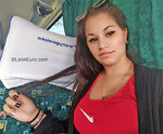 voluptuous Cuba girl Alamey from Havana CU182